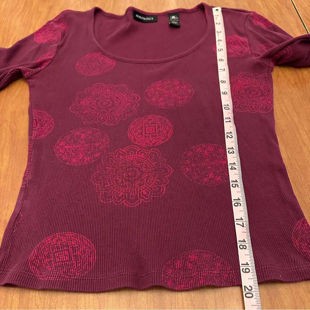 Y2K Ideology Baby T-Shirt Size Small Purple Pink 90s Asian Mandala Artsy Boho - Picture 5 of 7